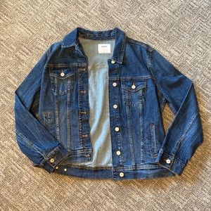 Old Navy jean jacket size L